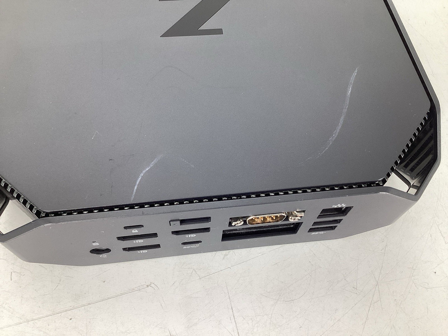 4 LOT HP Z2 Mini G4 Workstation (Xeon E-2144G 16GB RAM, 256GB NVMe, No OS) No AC