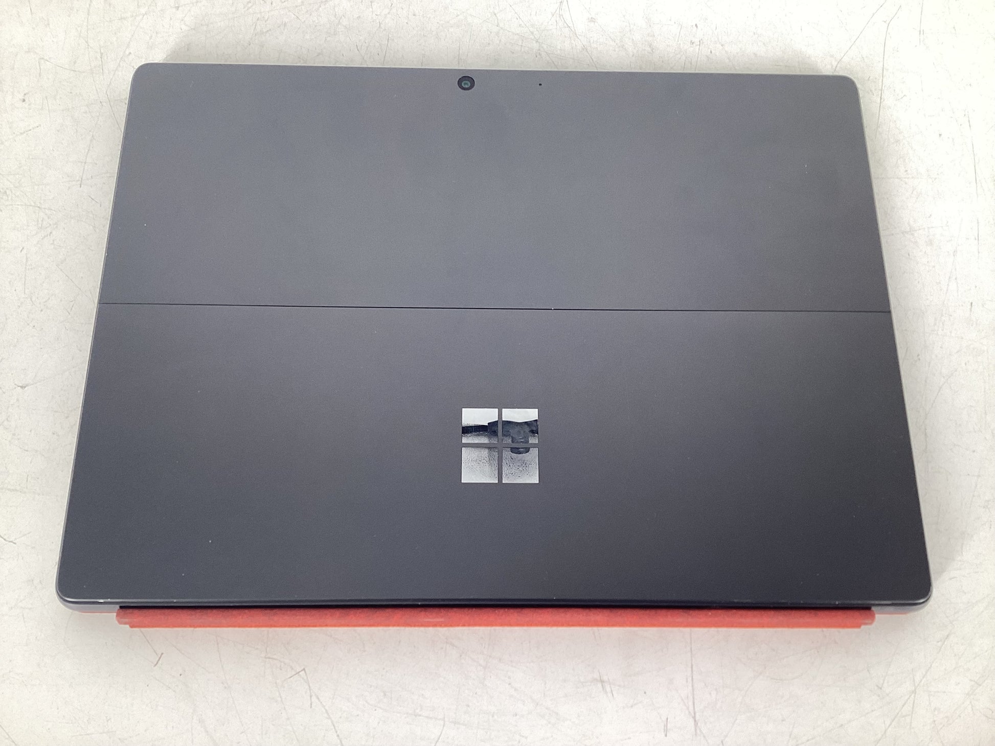 Microsoft Surface Pro 9 13" (i7-1265U 16GB 512GB SSD) Windows 11 Pro w/AC